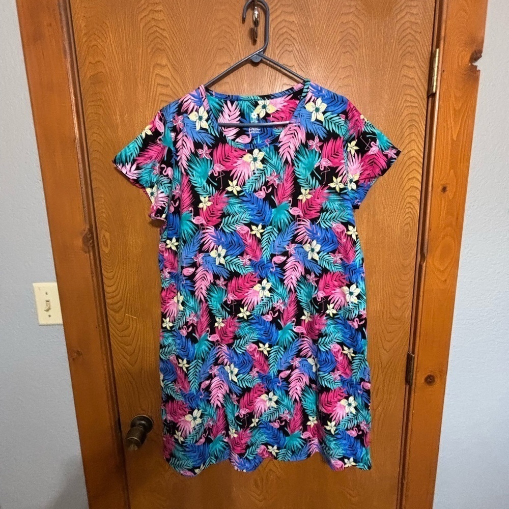 Tropical 100% Cotton Gown Night Shirt/Housedress Flowers Ferns Flamingos 2X/3X - Picture 1 of 2